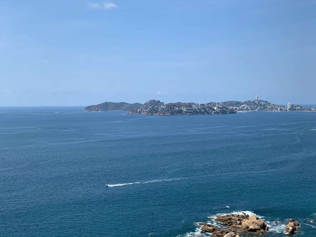 Suite frente al mar en el corazón de Acapulco Exterior foto